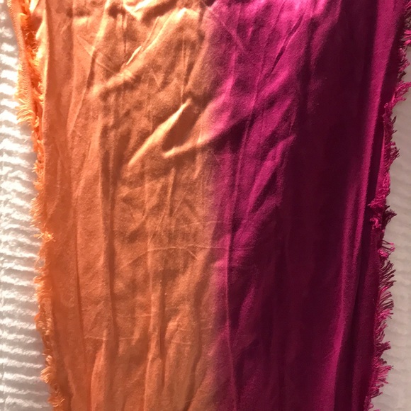 NWT Infinity Loop Scarf - Picture 3 of 5